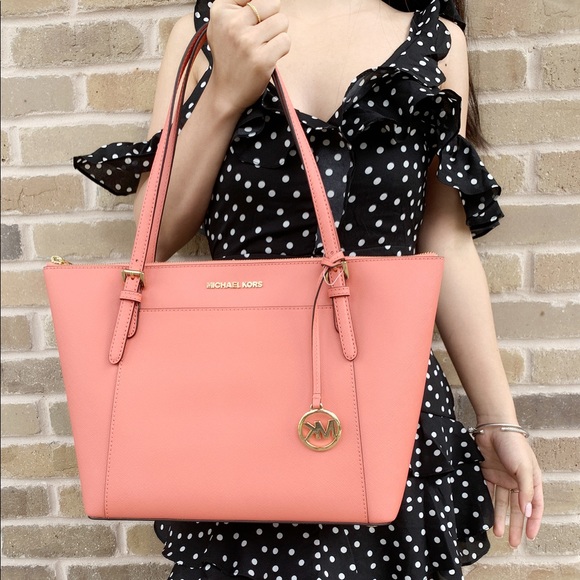 Michael Kors Handbags - Michael kors large top zip tote